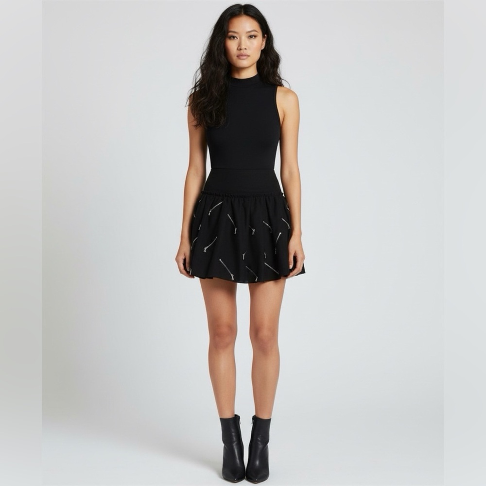 Marc Jacobs 'The Punk Skirt' sz 4